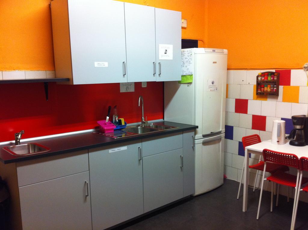 Hostel Hemingway Pamplona Esterno foto