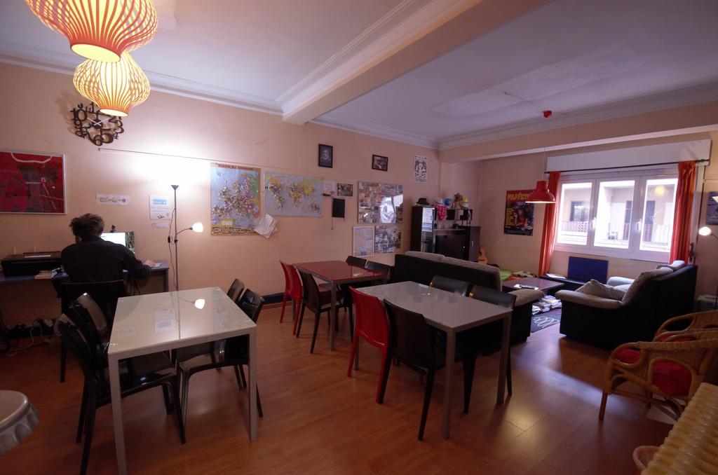 Hostel Hemingway Pamplona Esterno foto