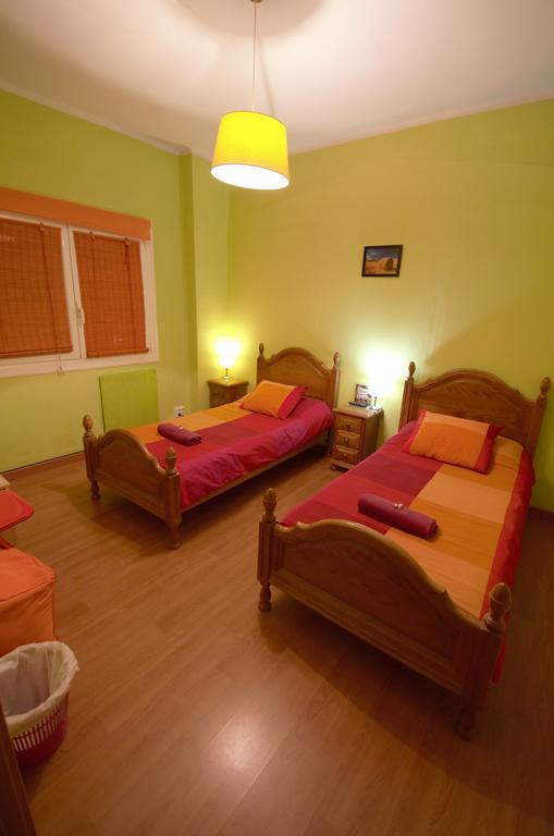 Hostel Hemingway Pamplona Esterno foto